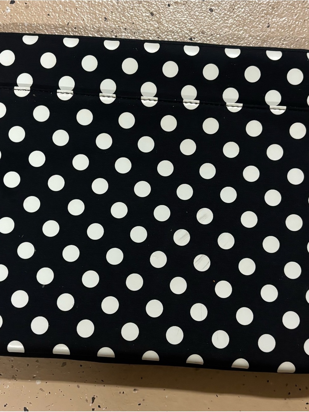 TWO kate spade navy floral and black polka dot laptop sleeves - Picture 6 of 7